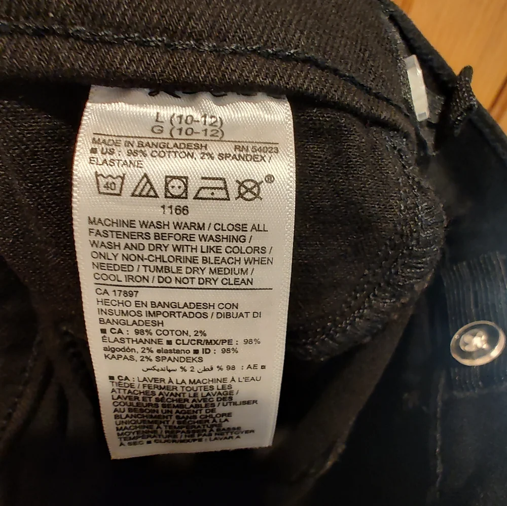 Old Navy classic slim